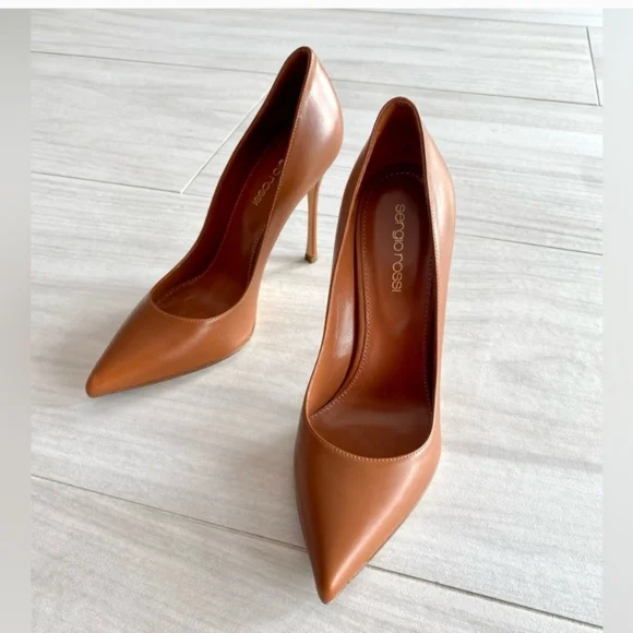 Sergio Rossi Godiva Pumps - Picture 4 of 6